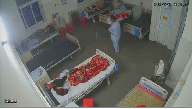 Dong gia benh nhan anh 1