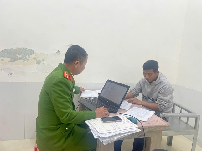 Dong gia benh nhan anh 2