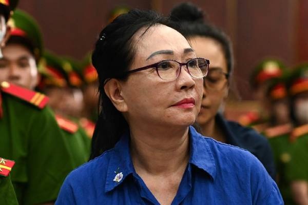 Vu Van Thinh Phat: Vo cuu Chu tich chung khoan Tan Viet 'doi' tai san hinh anh