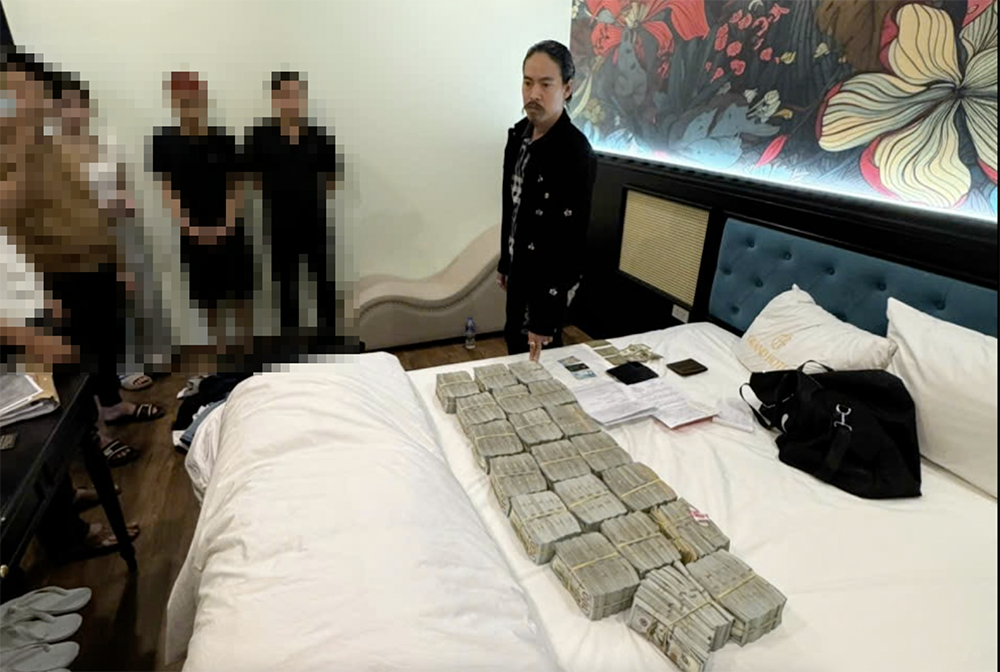 vu cuop,  2, 2 trieu USD anh 5