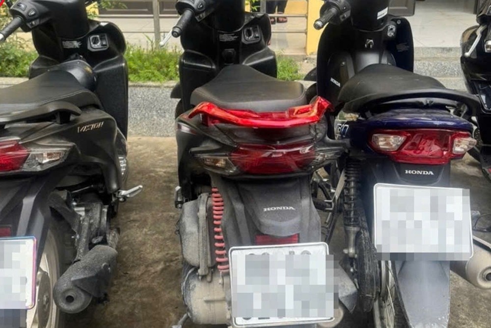 Thanh nien lang lach anh 2