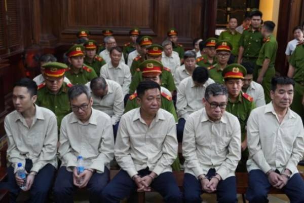 Hom nay tuyen an cuu Chu tich An Giang 'nang do' khai thac cat lau hinh anh