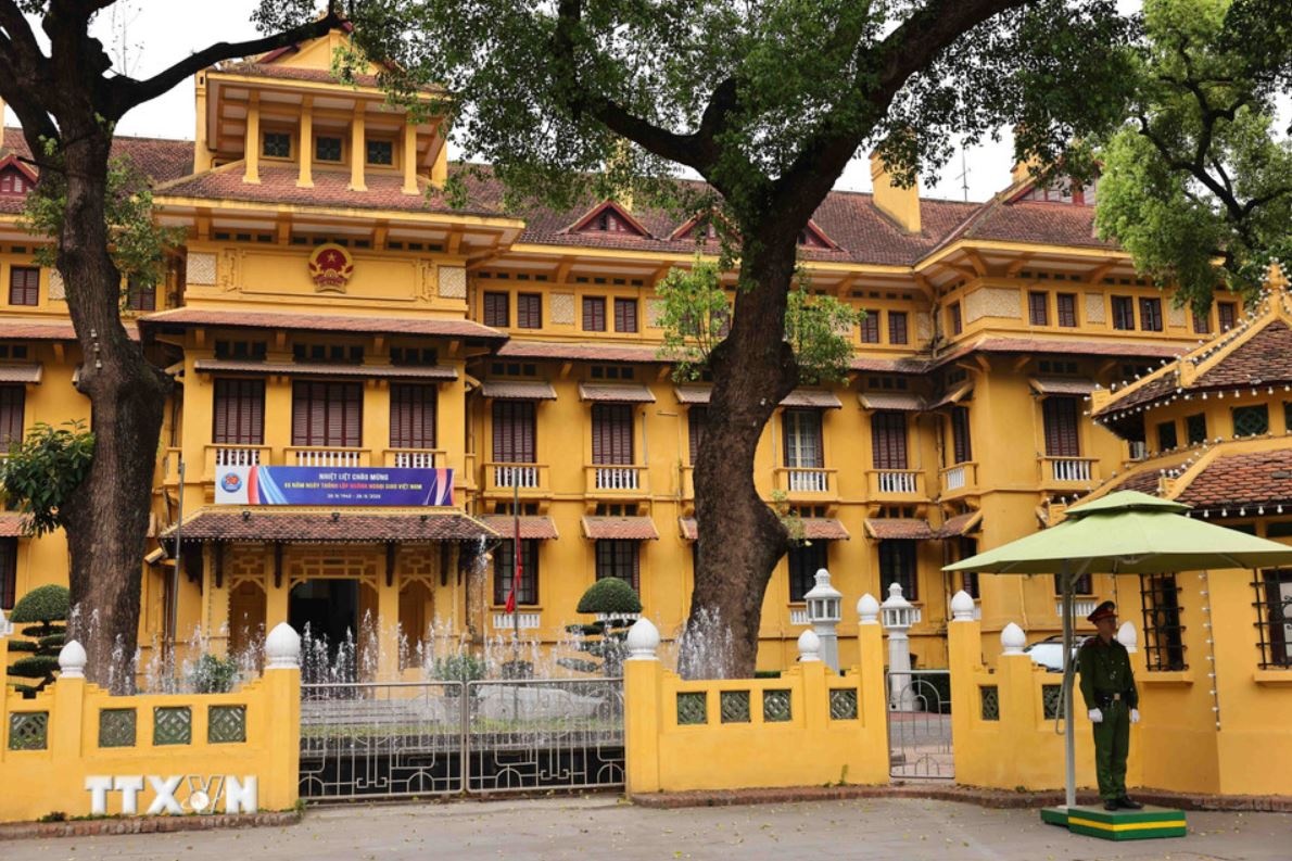 Quoc tang Khamtay Siphandone anh 2