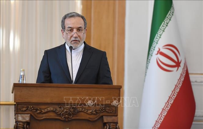 Iran: Dam phan truc tiep voi My ve hat nhan la 'vo nghia' hinh anh