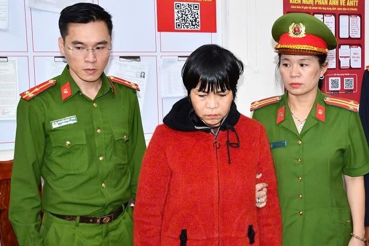 Nguoi me sat hai con de truc loi bao hiem tung di tu vi toi trom cap hinh anh