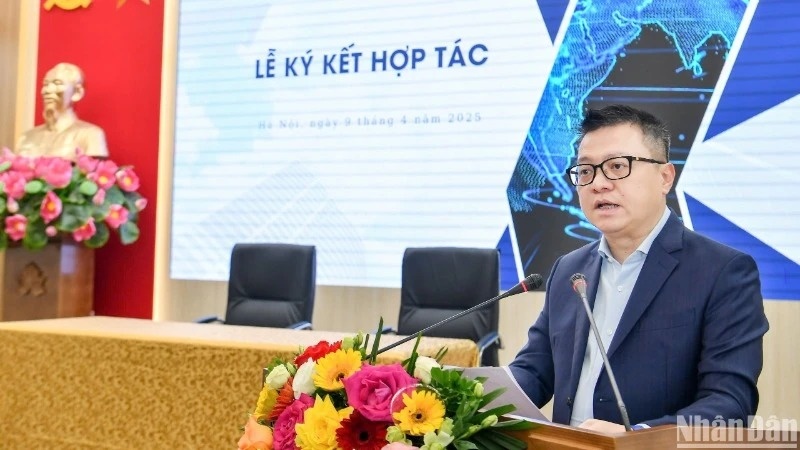 Tin tuc cua Bao Nhan Dan xuat hien tren ung dung VNeID hinh anh