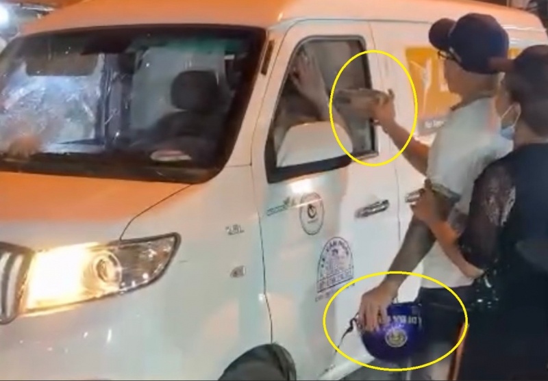 Mu bao hiem,  Dap vo kinh,  Oto anh 1