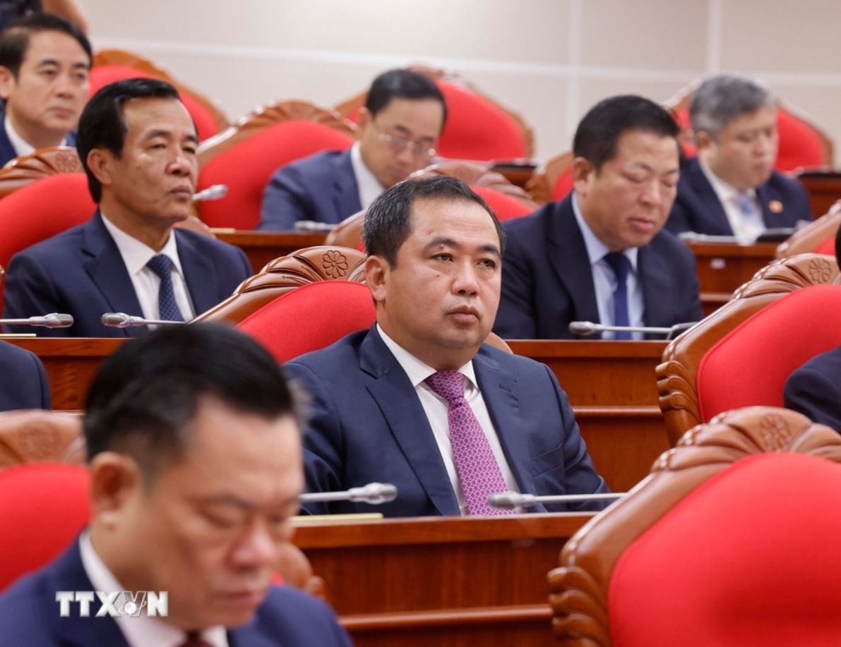 Hoi nghi Trung uong 11 anh 9