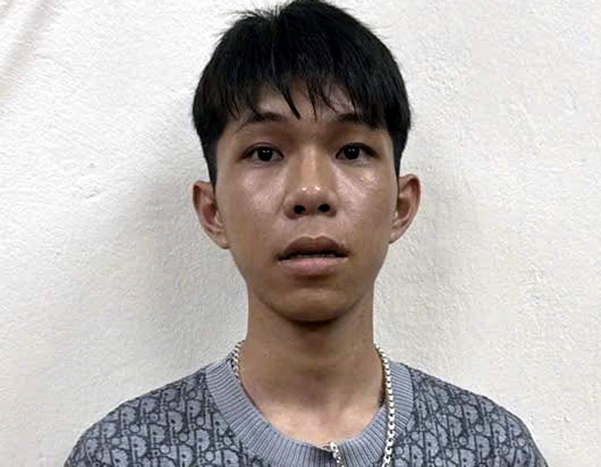 Vo lam khach,  Cuop giat,  3 tiem vang,  Ha Noi anh 1