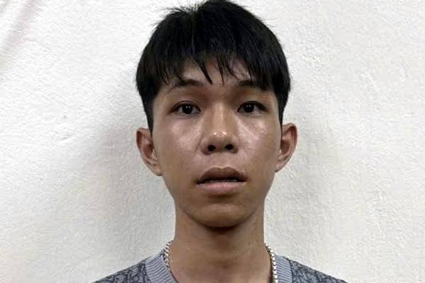 Bat thanh nien vo lam khach, cuop giat 3 tiem vang o Ha Noi hinh anh