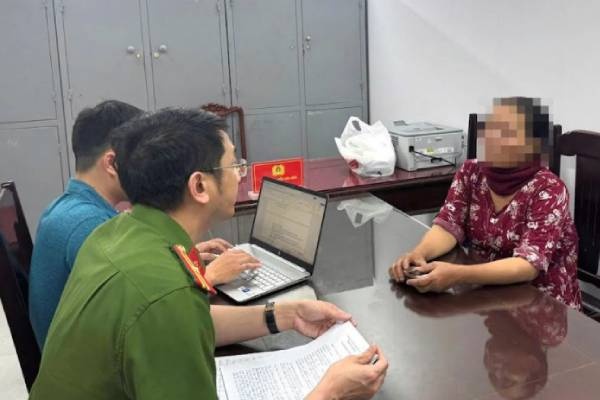 Lay 40 trieu di tra no roi dung hien truong gia bi trom ket sat hinh anh