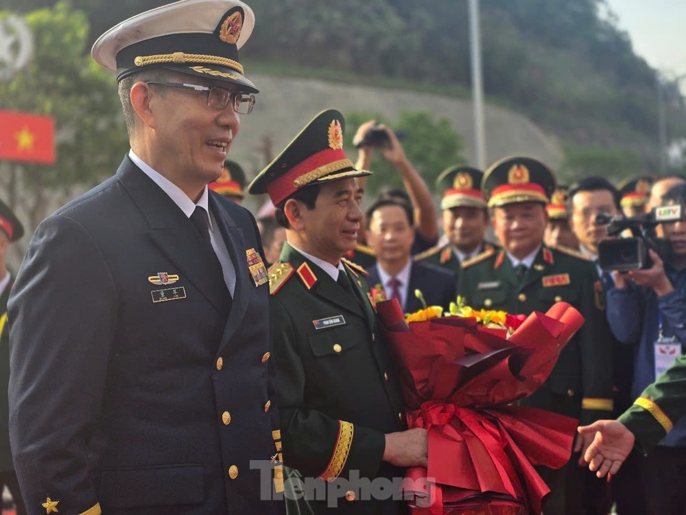 Phan Van Giang Quoc phong anh 6