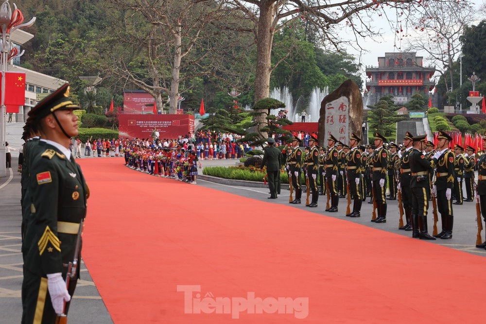 Phan Van Giang Quoc phong anh 7