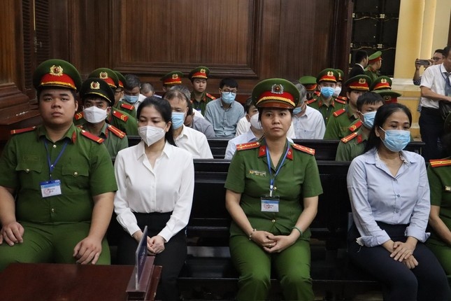 Le Duc Tho,  Ngan hang Vietinbank,  Chu tich Vietinbank,  Xuyen Viet Oil,  Mai Thi Hong Hanh anh 3