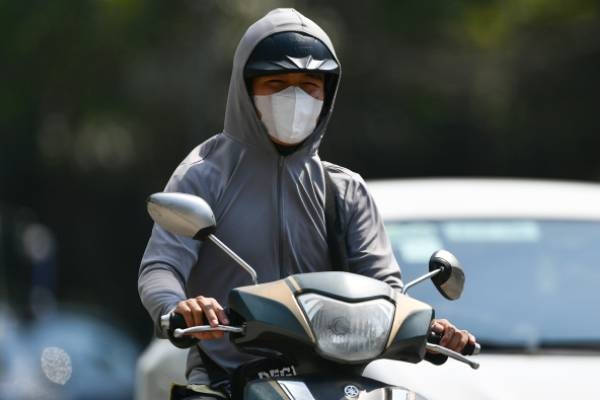 Du bao thoi tiet 20/4: Mien Bac bao gio giam nang nong, co mua to? hinh anh