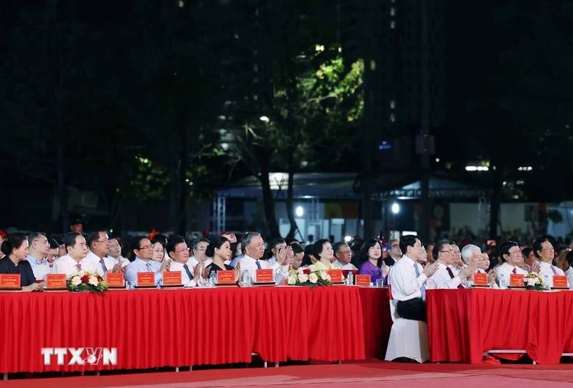 Tong Bi thu anh 1