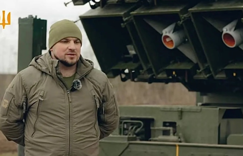 Ten lua NASAMS cua Ukraine ha 11 ten lua hanh trinh Nga trong 2 phut hinh anh