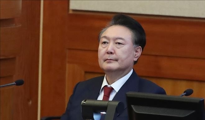 Cuu Tong thong Han Quoc Yoon Suk Yeol bi truy to vi lam dung quyen luc hinh anh