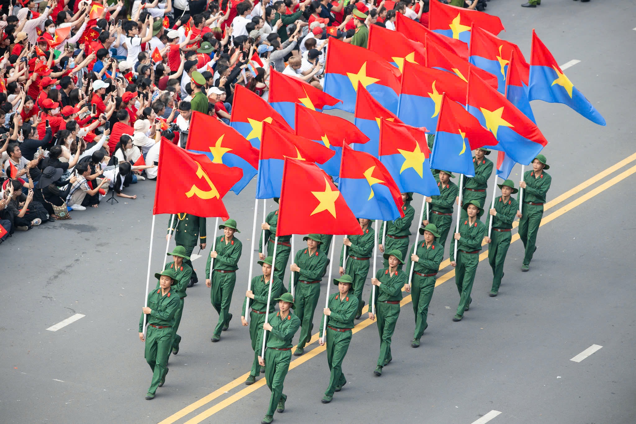 Bắt đầu diễu binh, diễu hành mừng đại lễ 30/4