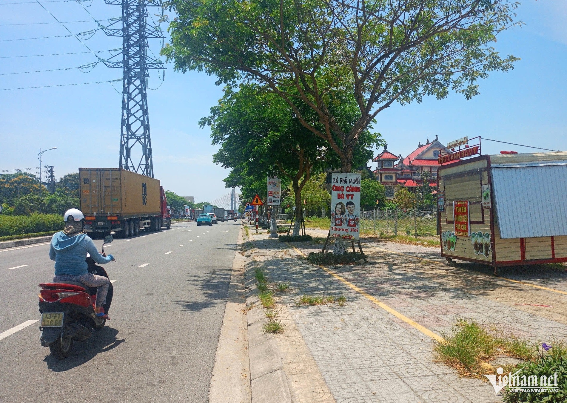 Hanh hung tai xe anh 2