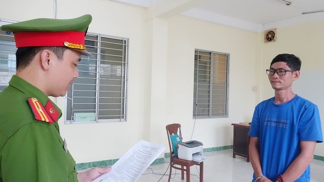 Tham o 150 trieu,  Cty Giao hang Nhanh,  Gdoc Giao hang Nhanh,  DN Giao hang Nhanh anh 1