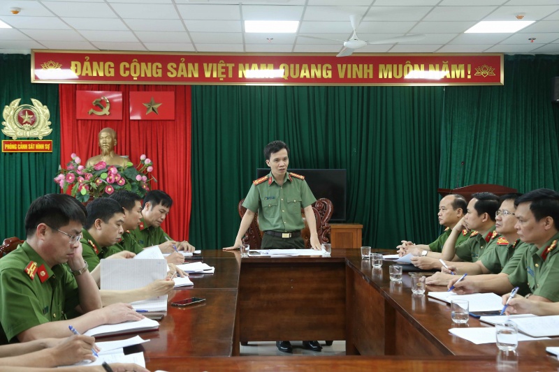 San giao dich,  Ngoai hoi ao,  Verbo Capital,  Ngoai hoi Verbocapital anh 1