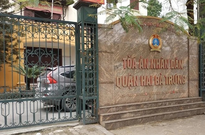 Ly ky vu cuu sinh vien yeu cau nha truong boi thuong hang chuc ty dong hinh anh