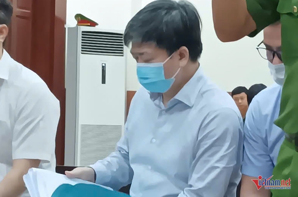 Cty Xuyen Viet Oil,  Le Duc Tho,  VietinBank,  Chu tich VietinBank anh 1