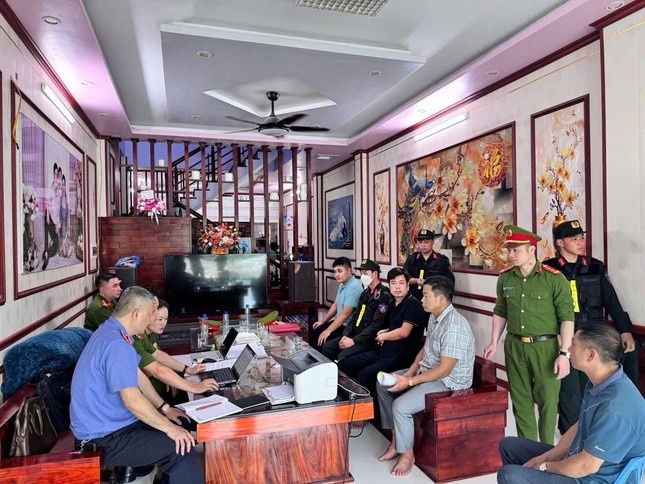 Khai thác cát sỏi,  Trái phép ảnh 2 Khai thac cat soi,  Trai phep anh 2