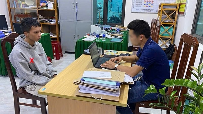 Quay clip khieu dam,  Tong tien anh 1