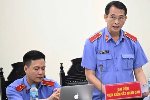 De nghi muc an voi cuu pho vu truong goi y doanh nghiep hoi lo 14,2 ty hinh anh