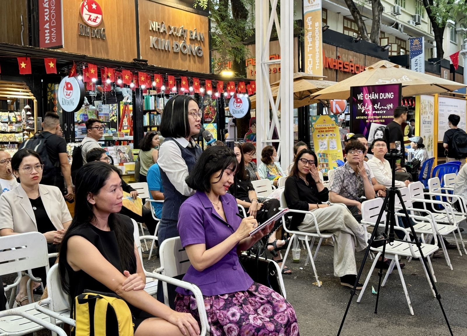 Dac Nhan Tam anh 3