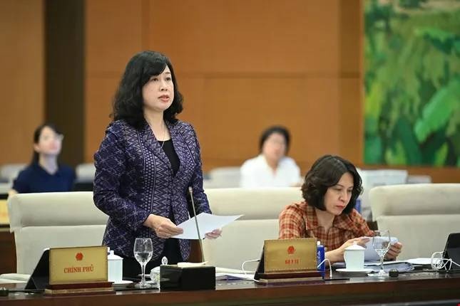 sinh mot,  hoac hai con anh 1
