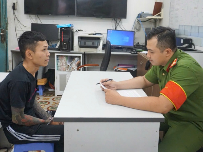 Cướp giật tài sản ảnh 2 Cuop giat tai san anh 2