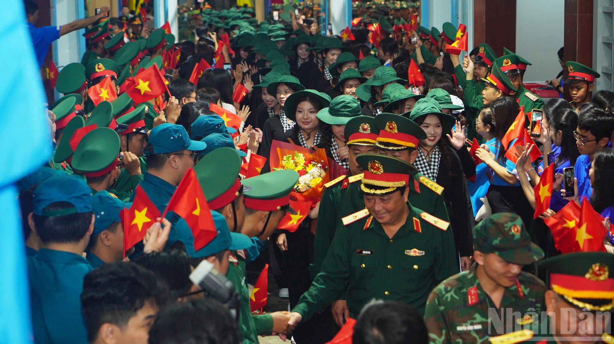 Dieu binh Quoc khanh 2/9 anh 1