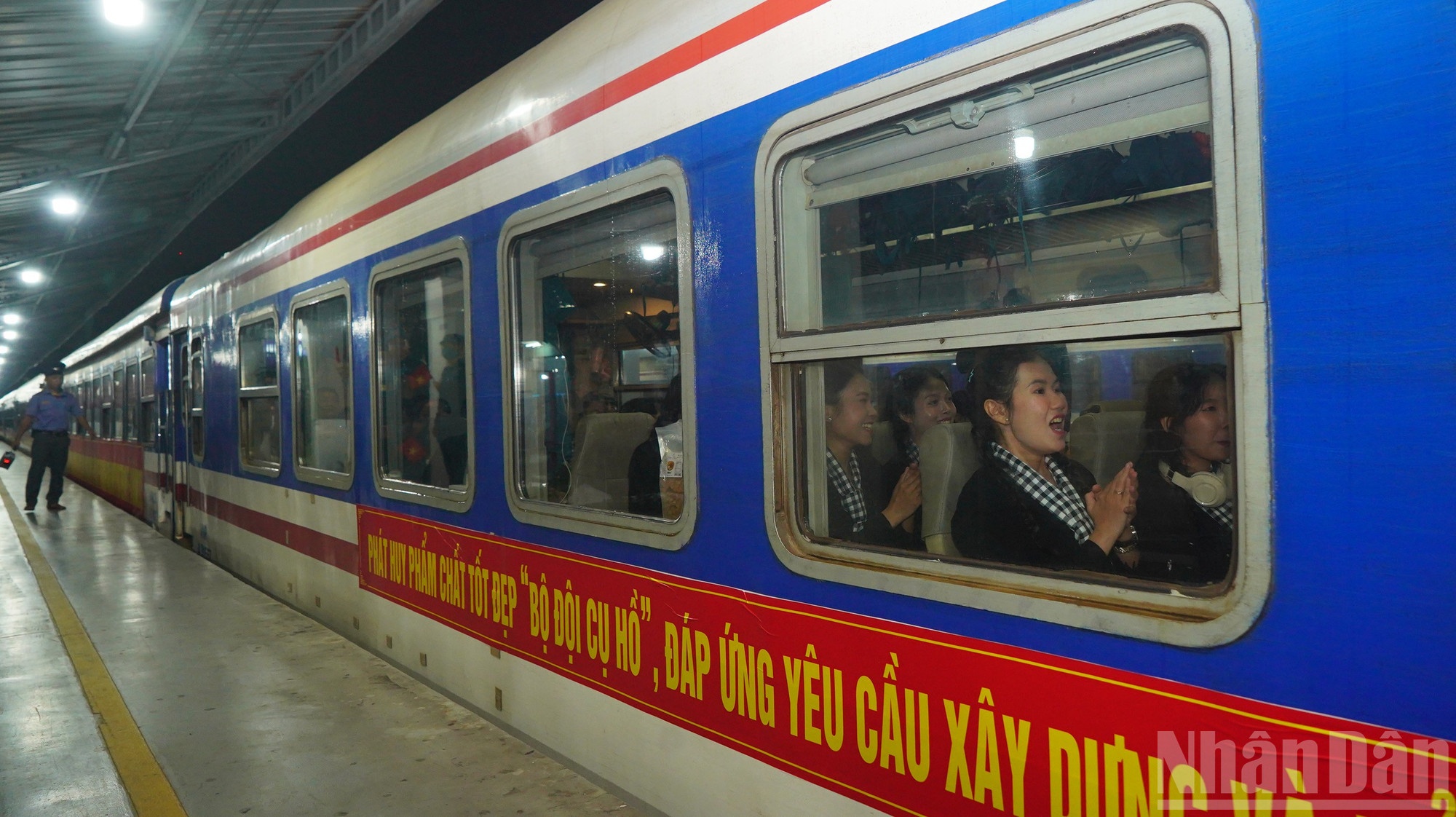 Dieu binh Quoc khanh 2/9 anh 13