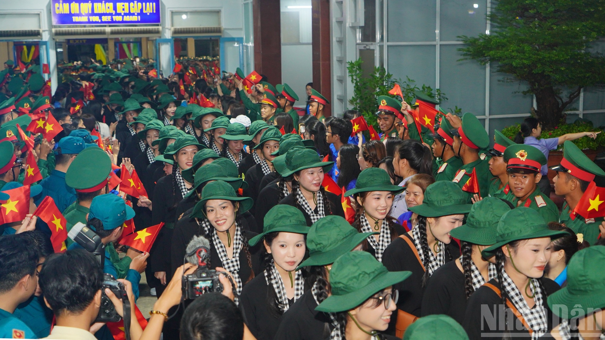 Dieu binh Quoc khanh 2/9 anh 8