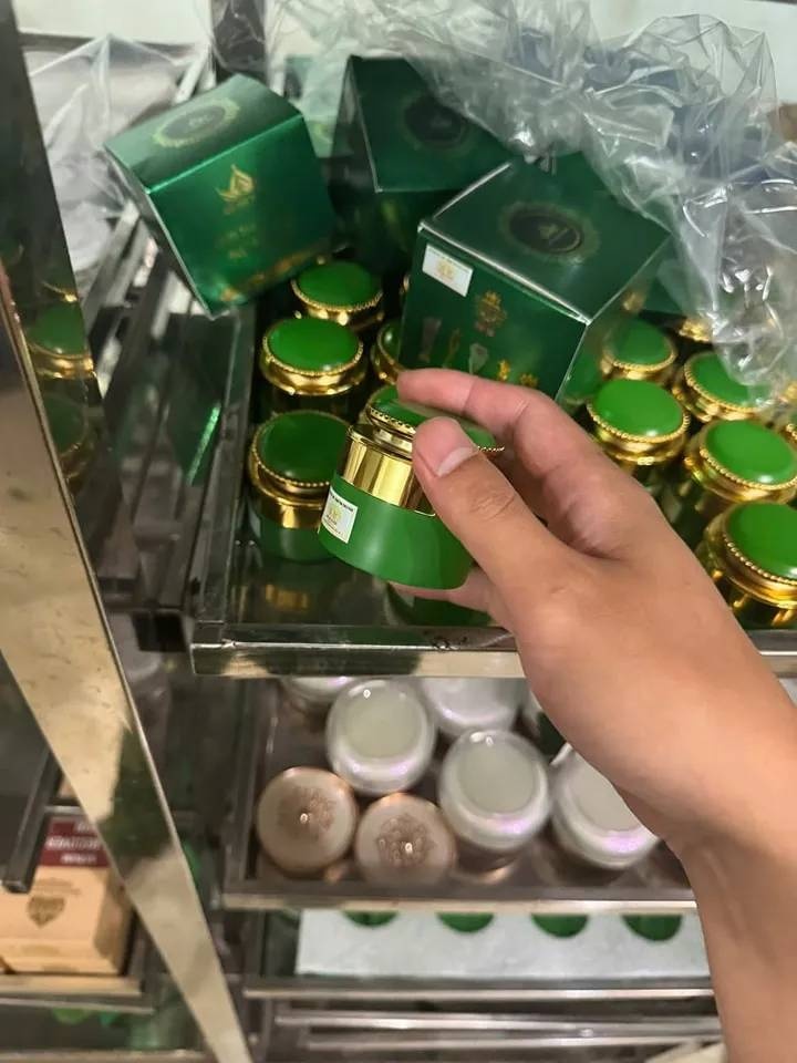 Đông Dược Nữ Hoàng,  Dược phẩm trái phép ảnh 4 Dong Duoc Nu Hoang,  Duoc pham trai phep anh 4