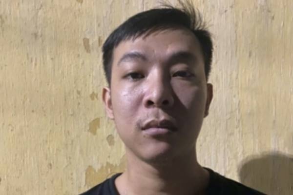 Mo 31 tai khoan ngan hang, luan chuyen rua hang chuc ty dong hinh anh