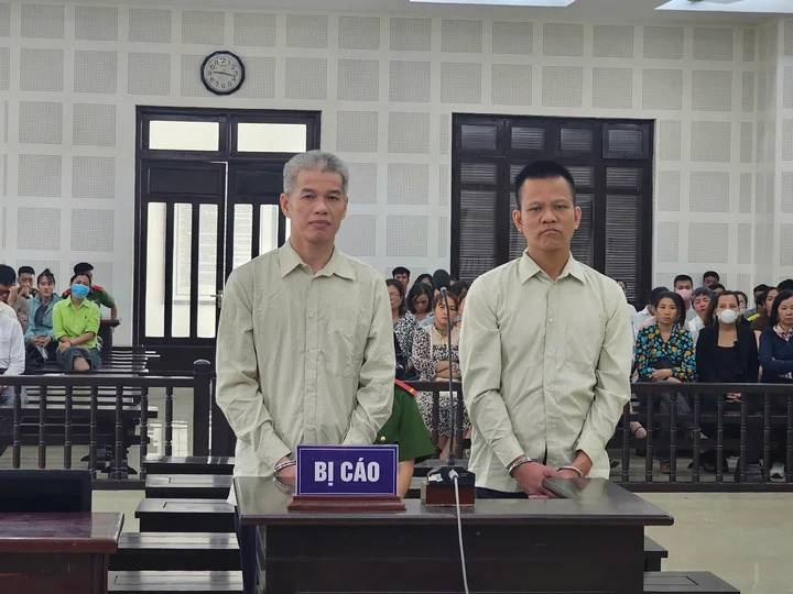566 nguoi sap bay,  Cong ty ma,  Cty Vua mien Trung anh 1