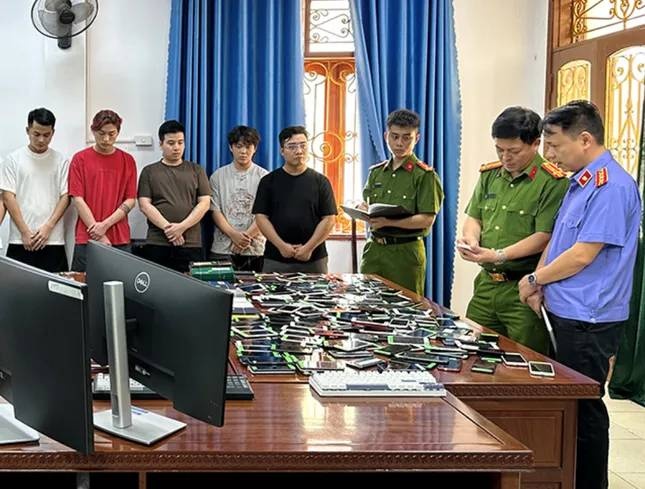 Duong day du do,  Sinh vien mua ban,  Tai khoan ngan hang anh 1