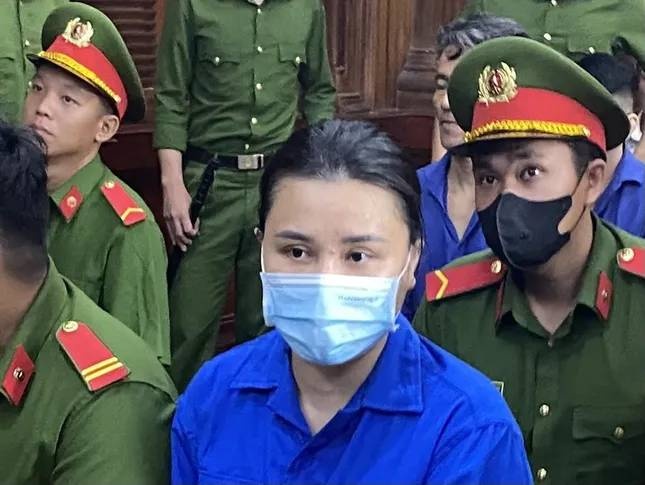 Xet xu nu DJ anh 2