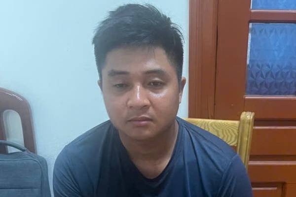 Can ngan mau thuan, me vo bi con re chem tu vong hinh anh