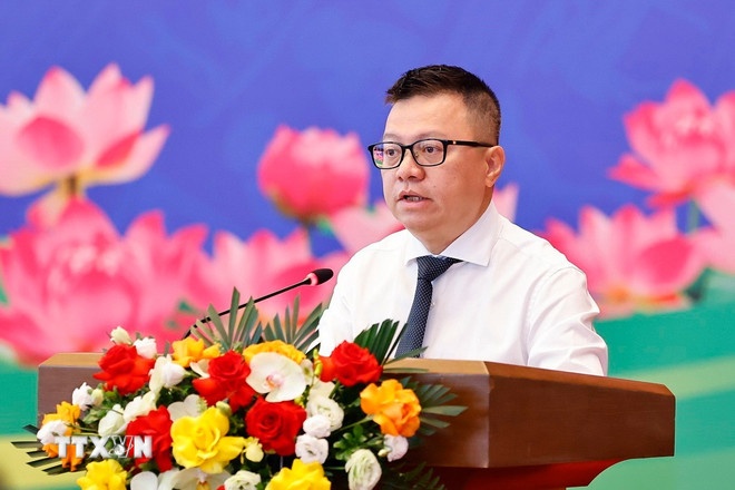 Bao chi anh 6