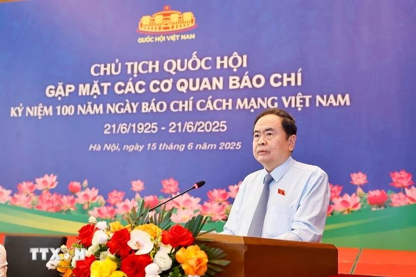 Bao chi anh 1