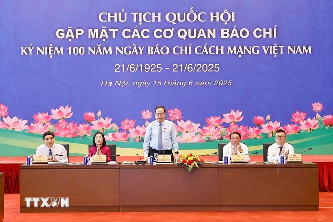 Bao chi anh 2