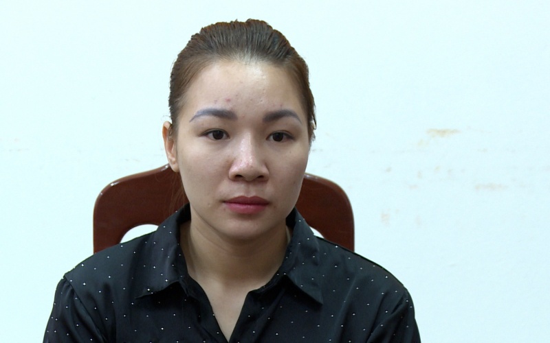 San xuat hang gia,  Cong ty Bao Bao anh 2