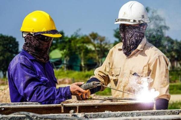 Du bao thoi tiet 10 ngay: Mien Trung nang gat keo dai hinh anh