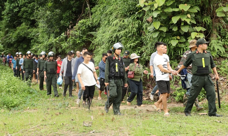 Cam dau duong day,  To chuc danh bac,  Dau thu anh 2