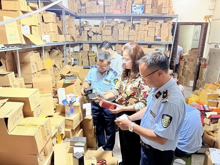 Vi phạm hàng giả ảnh 1 Vi pham hang gia anh 1